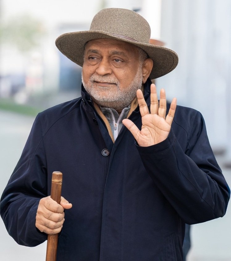 DAAJI Kamlesh D Patel Sanchar Sarthi आध्यात्मिक गुरु दाजी